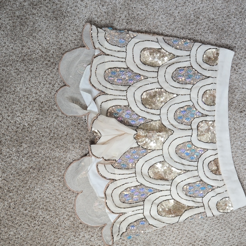 Gracia Gold and Cream Sequin Skort